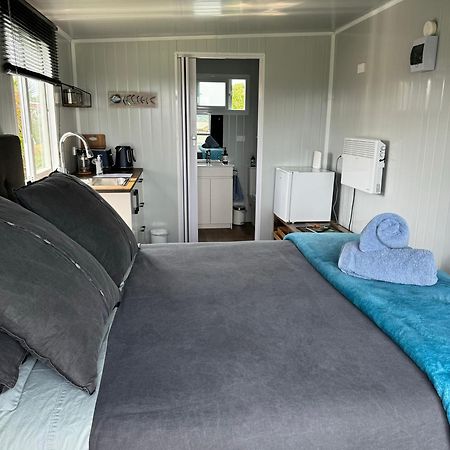 Raglan Seaview Cabin Εξωτερικό φωτογραφία